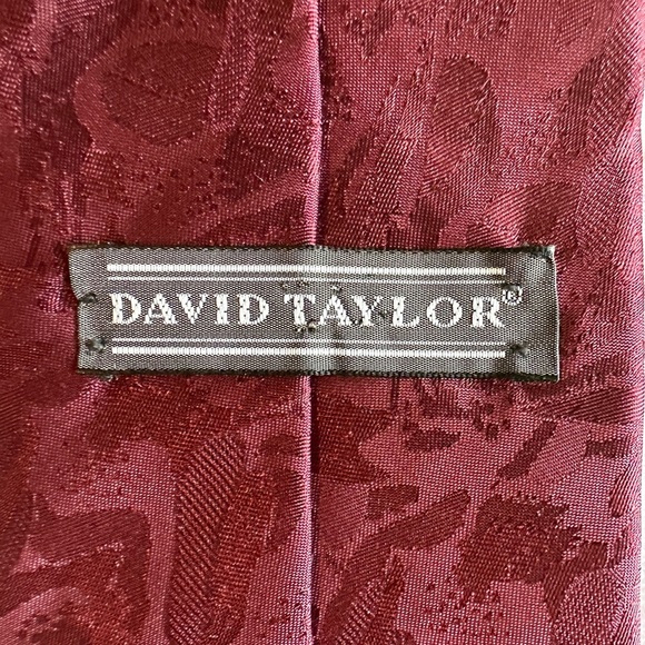 Elegant Burgundy‎ Tie Men’s - Picture 4 of 6